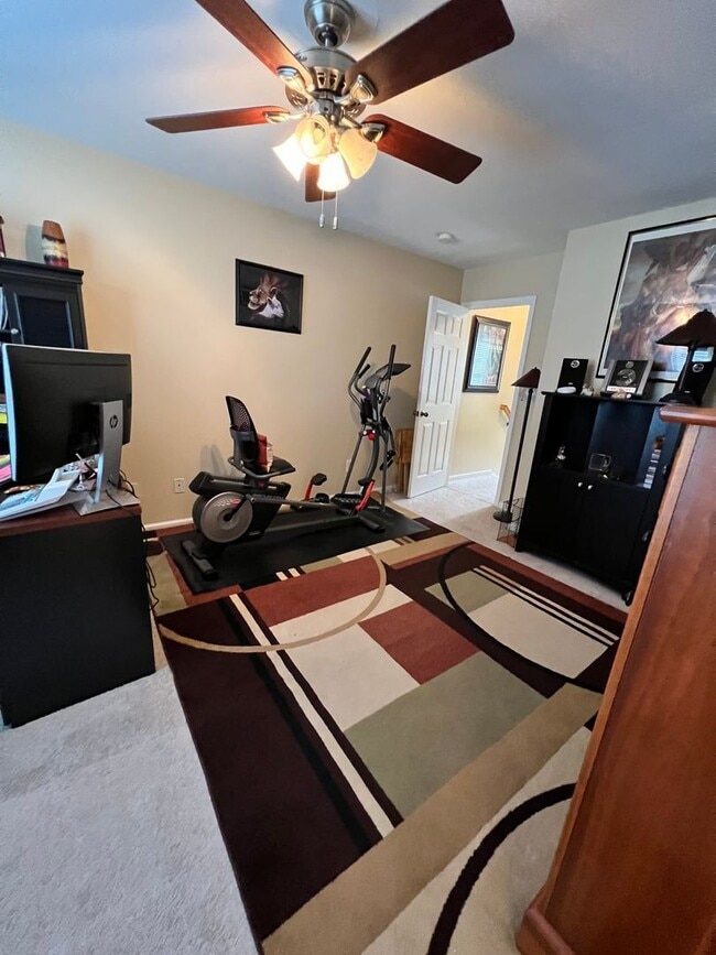 Building Photo - Lovely 2Br 2.5Ba Townhome in Brier Creek! Available 12/21!