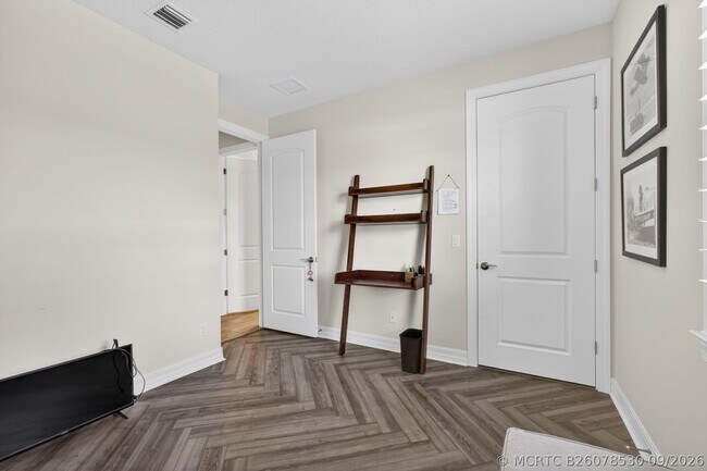 Building Photo - 532 Sonoma Isles Cir