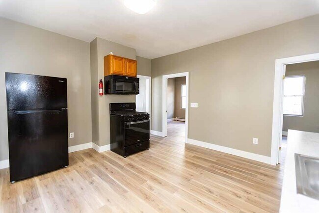 Building Photo - 11 Kelly St