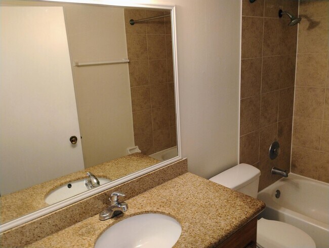 Building Photo - 4777 Orange Grove Blvd