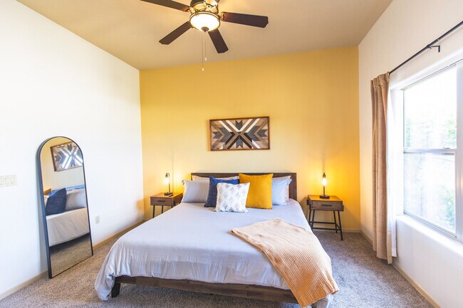 Building Photo - 1932 Sonoma Ranch Blvd