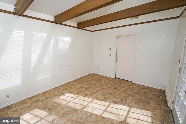 Building Photo - 1306 Frederick Ave