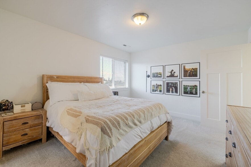 Building Photo - 63121 de Haviland Ct