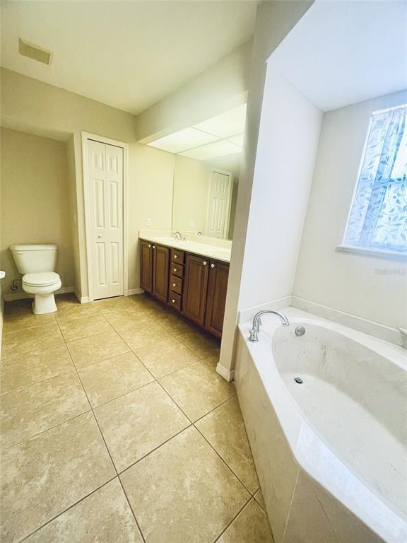 Building Photo - 390 Corrientes Cir