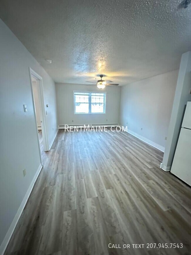 Building Photo - 46 Baker St