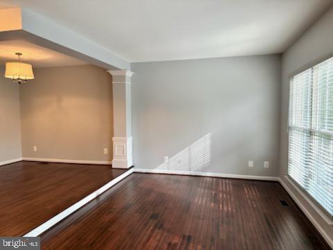Building Photo - 11539 Bertram St