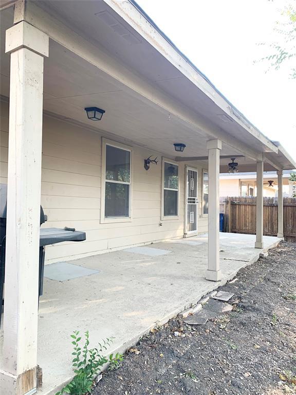 Building Photo - 1424 Anise Dr