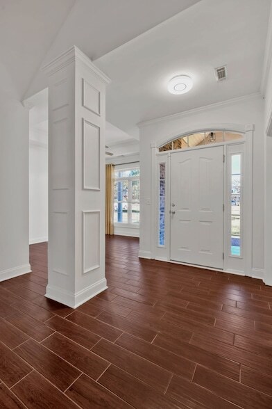 Building Photo - 614 Greene Dr