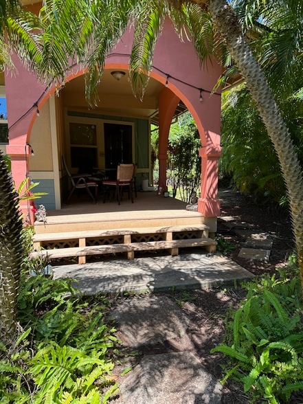 Building Photo - 35 Hoku Pl