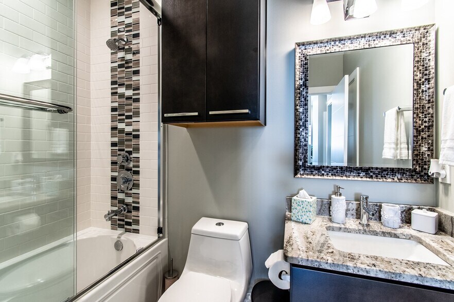 Building Photo - 14309 Kemps Way