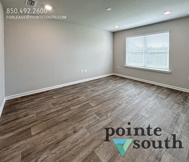 Building Photo - 23216 Shadowridge Dr