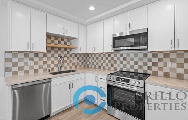 Building Photo - 3066 46th St