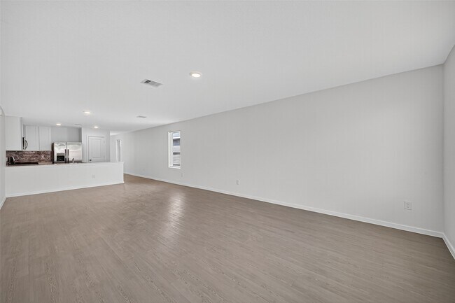 Building Photo - 6818 Eastern Cottonwood Ln