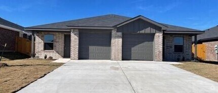 Building Photo - 2321 Alterman Dr