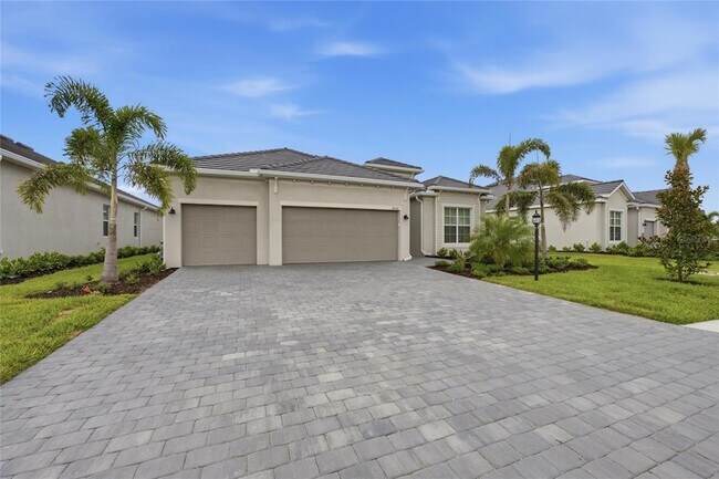 Building Photo - 19047 Scallop Lp