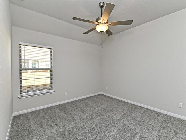 Building Photo - 145 Bald Eagle Ln