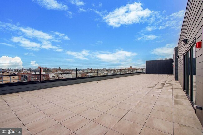 Building Photo - 2157 E Lehigh Ave