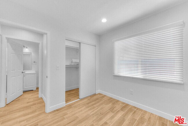 Building Photo - 2820 Liberty Blvd