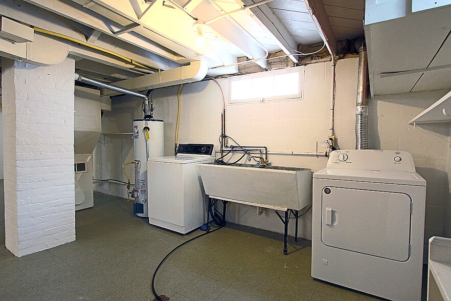 Laundry Area with included Washer/Dryer - 1808 34th St