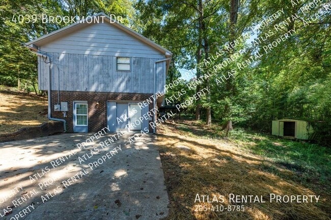 Building Photo - 4039 Brookmont Dr