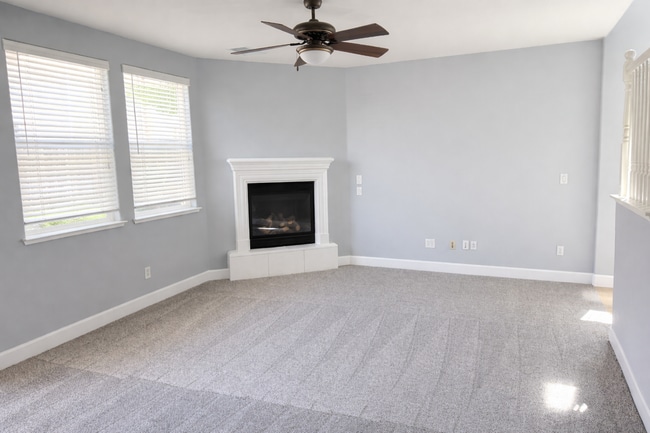 Building Photo - Beautiful South Reno Home!