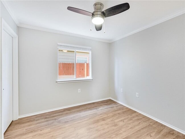 Building Photo - 1716 Anise Dr