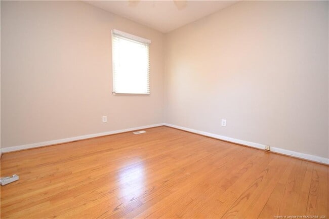 Building Photo - 5133 Lundy Dr