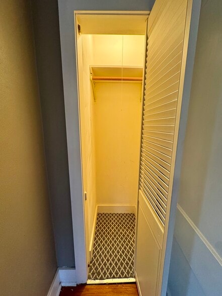 Building Photo - 2225 26th St