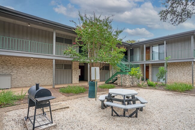 Building Photo - The Mark Embers Apartments