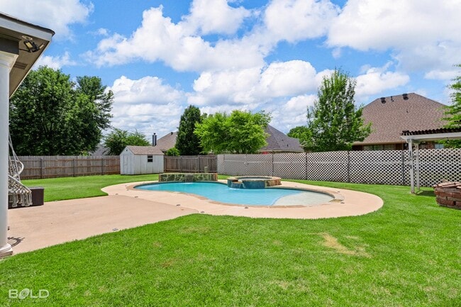 Building Photo - Check Out this 4 Bed 2 Bath with A Pool an...