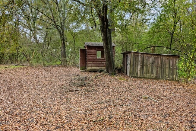 Building Photo - 3b/3ba RENTAL on 5.2 acres CULLMAN