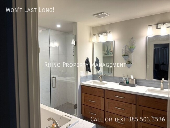 Building Photo - 7686 Mountain Estates Dr