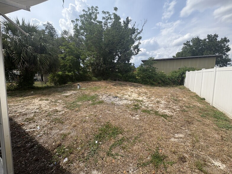 Backyard - 2203 Cochran St