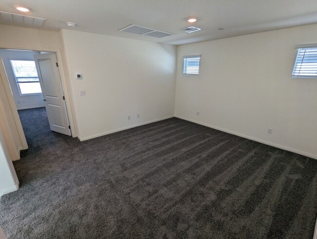 Building Photo - 7071 Alabaster Peak St