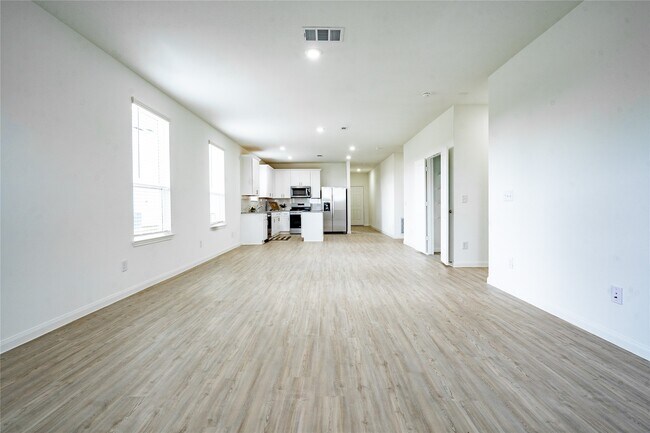 Building Photo - 23902 Tillage Ln