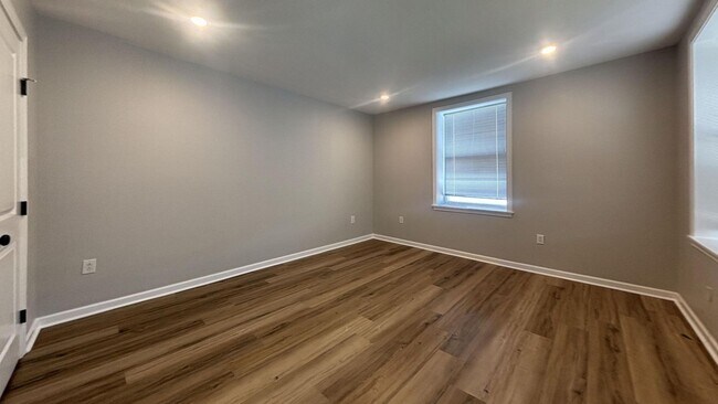 Building Photo - 1937 Cecil B. Moore Ave