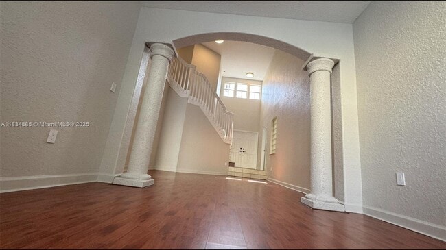Building Photo - 3855 SW 171st Terrace