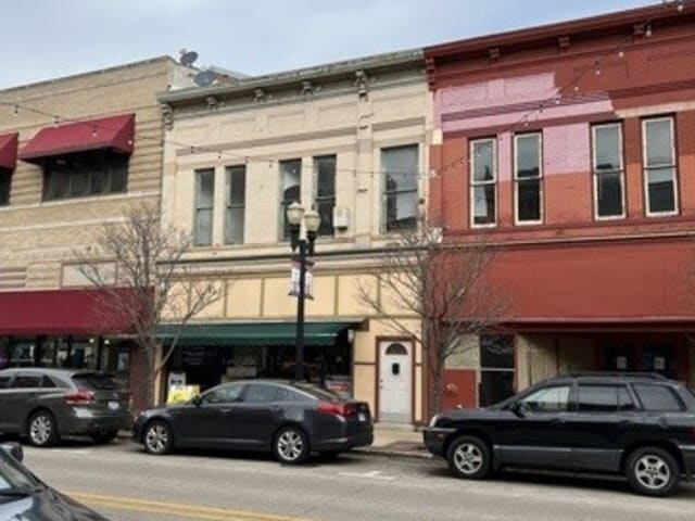 Primary Photo - 59 S Grove Ave