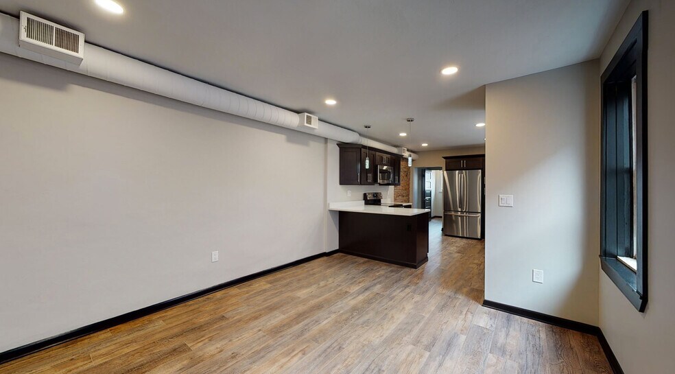 Living Room - 1819 E Carson St