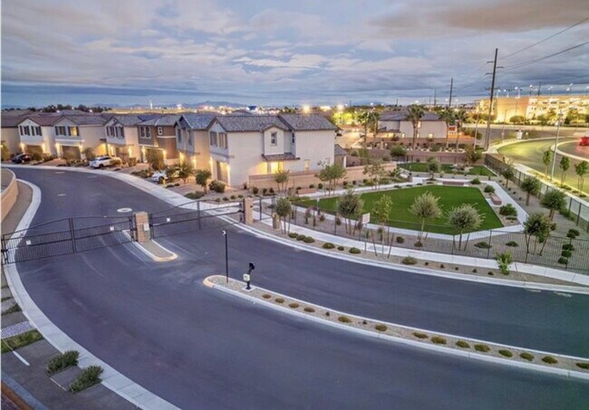 Building Photo - HIVE FALL MOVE-IN SPECIAL: NEWER 2024 BUILD | GATED COMMUNITY | SOLAR INCLUDED
