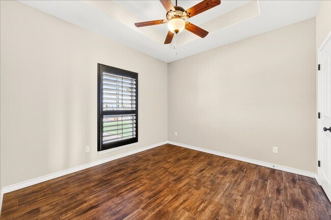 Building Photo - 2417 Badlands Dr