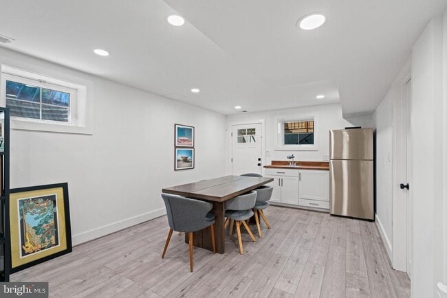 Building Photo - 6202 Massachusetts Ave