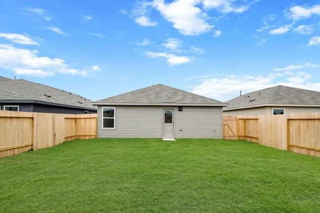 Building Photo - 21610 Willow River Canyon Ln