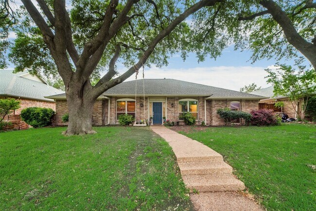 Building Photo - 6931 Echo Bluff Dr