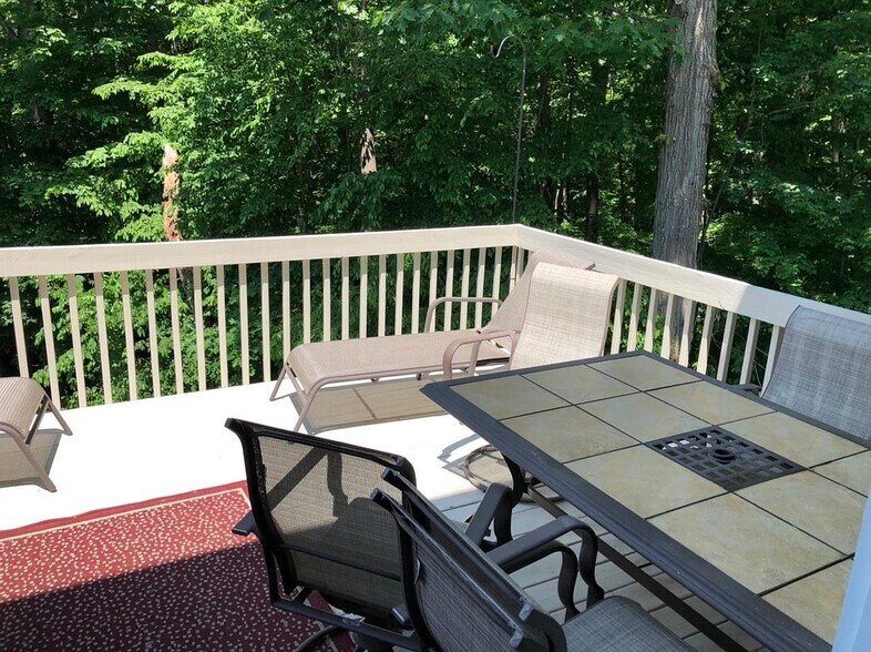 Building Photo - 18 Cobblestone Court