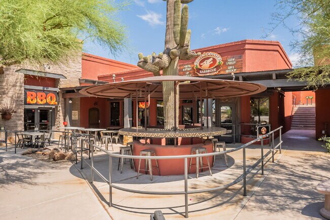 Building Photo - Downtown Cave Creek Patio Homes!