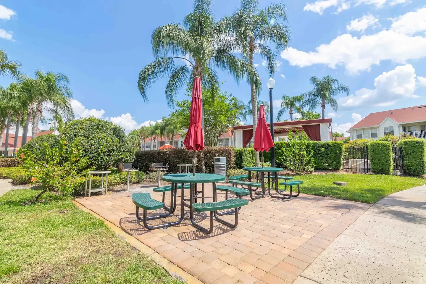 Building Photo - 11562 Westwood Blvd