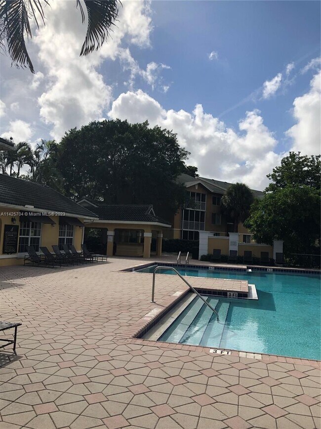 Building Photo - 3995 W McNab Rd