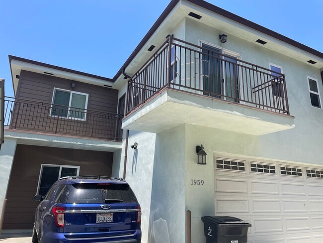 Building Photo - 1959 20th St