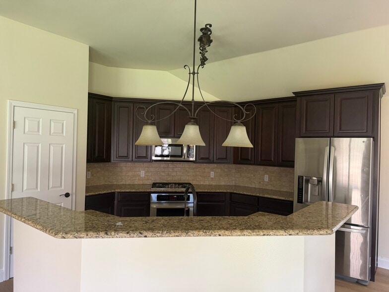 Building Photo - 10229 Andora Dr